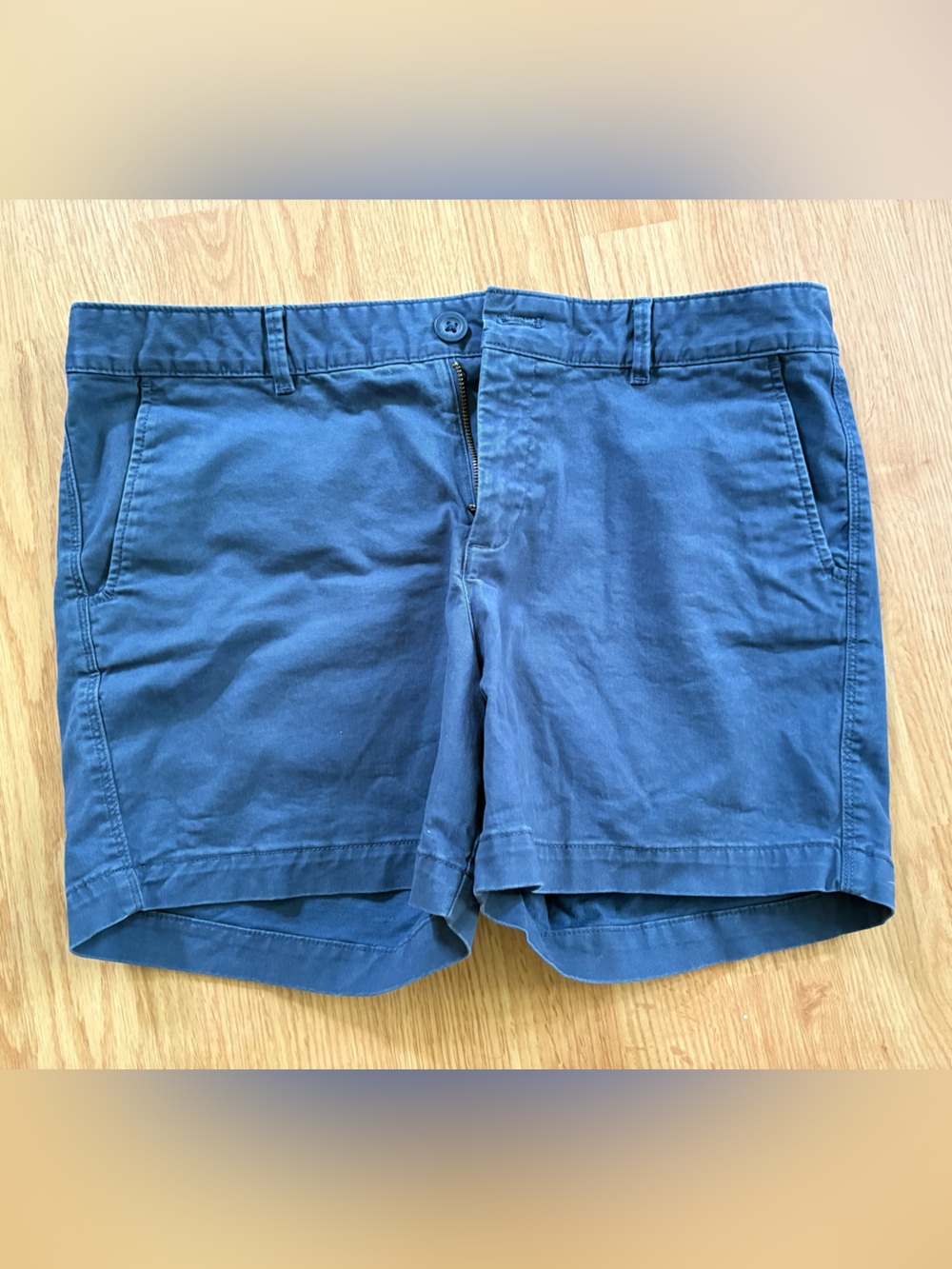 Eddie Bauer Navy Blue Boyfriend Midrise Women's Chino Shorts